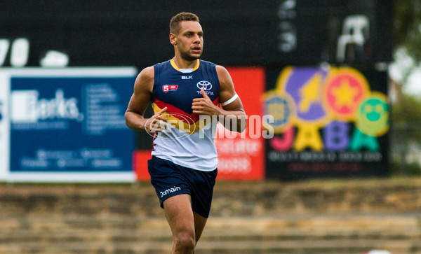 Adelaide 2016 - SANFL R7 v North - 437811