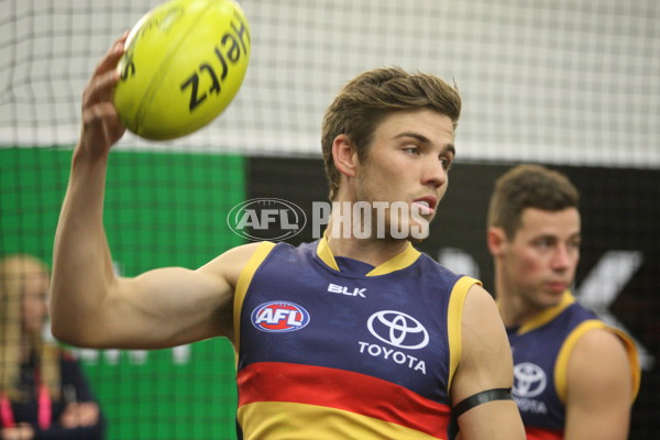 Adelaide 2016 - Ray Titus, Rd 8 - 438277