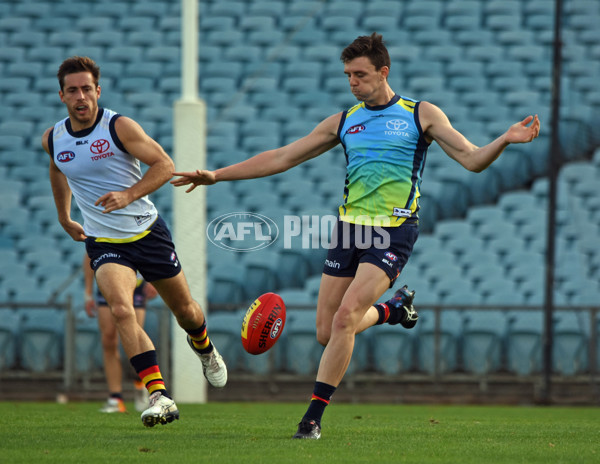 Adelaide 2016 - Training, May 18 - 440074