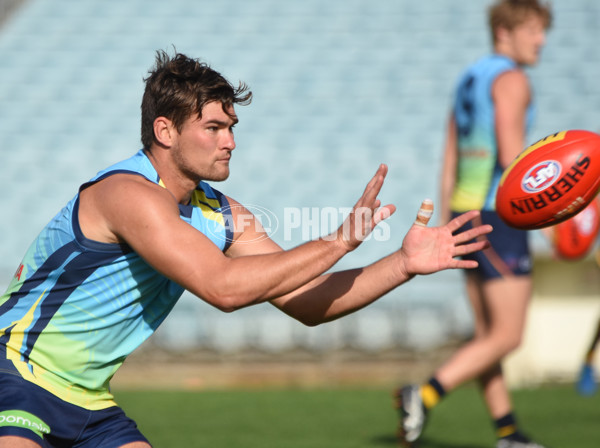 Adelaide 2016 - Training, May 18 - 440071