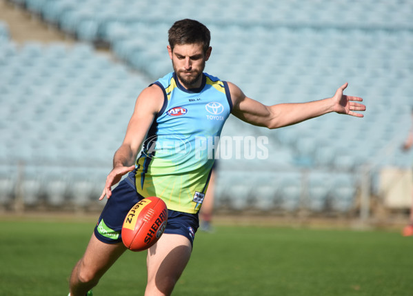 Adelaide 2016 - Training, May 18 - 440080