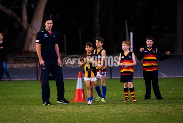 Adelaide 2016 - Crows in Clubs at Athelstone FC - 440118