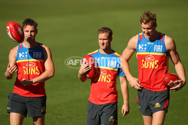 AFL 2016 Training - Gold Coast Suns 201516 - 440128