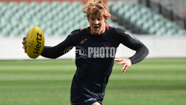 Adelaide 2016 - Training, May 27 - 442041