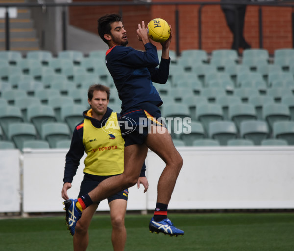 Adelaide 2016 - Training, May 27 - 442040