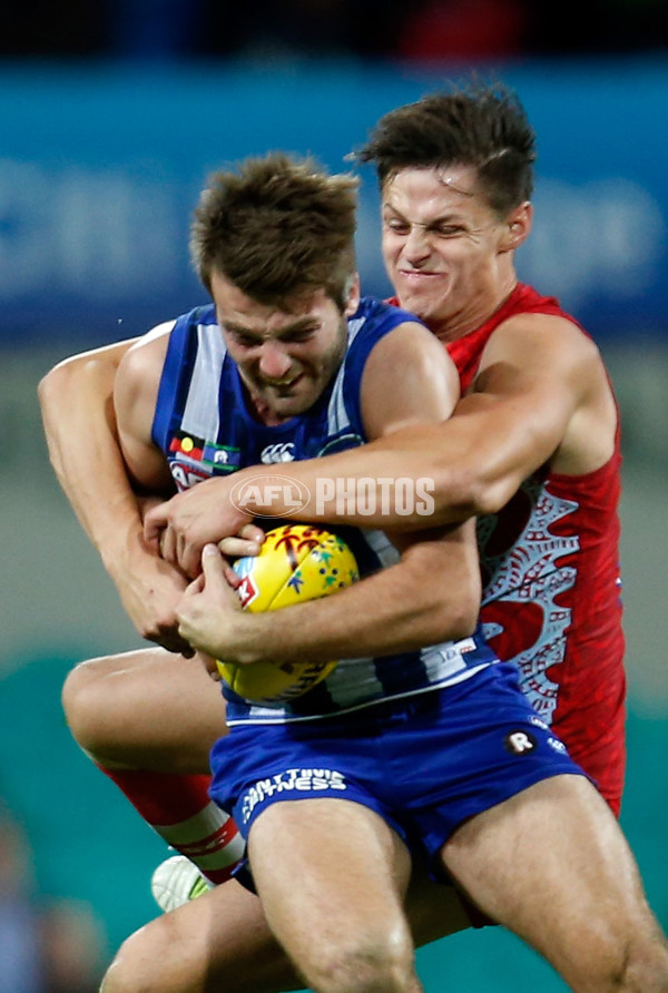 AFL 2016 Rd 10 - Sydney v North Melbourne - 442189