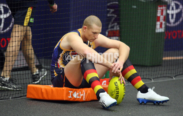 Adelaide 2016 - Ray Titus, Rd 10 - 442959