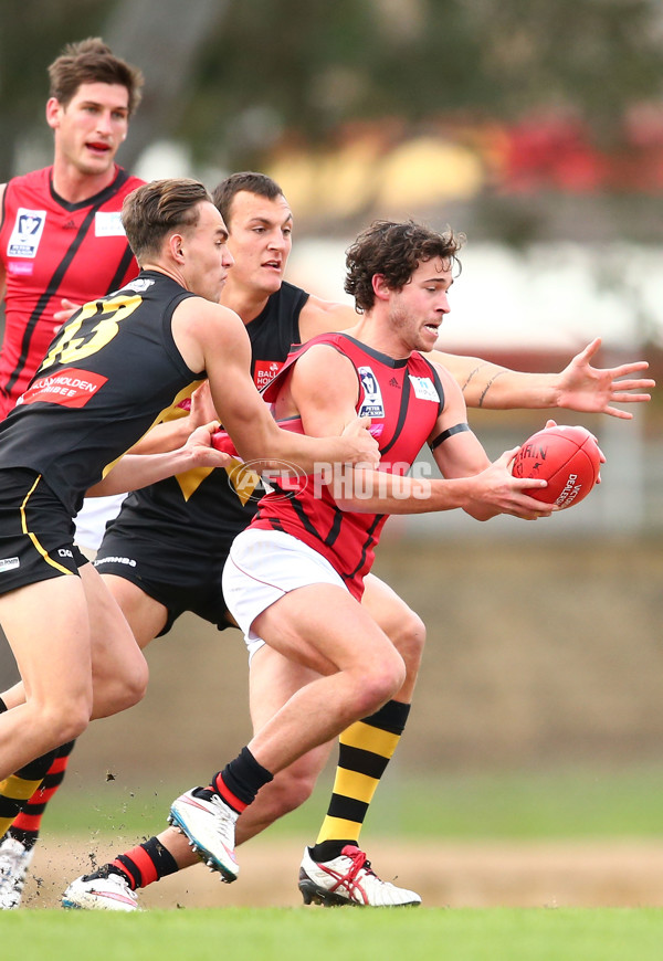 VFL 2016 Rd 11 - Essendon v Werribee - 448468