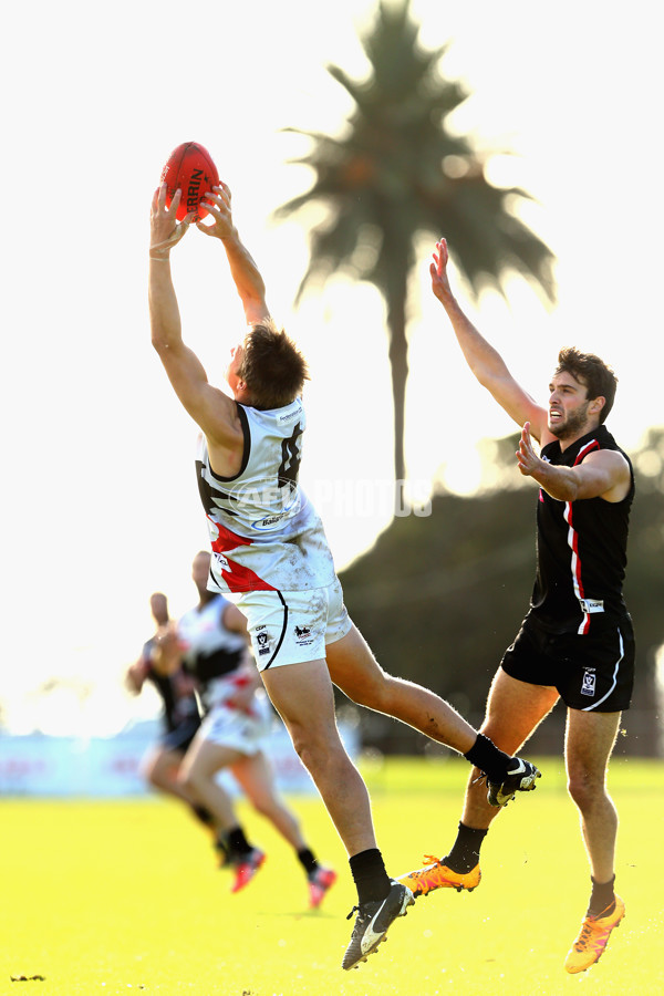 VFL 2016 Rd 12 - Frankston v North Ballarat - 450305