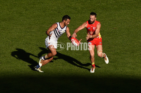 AFL 2016 Rd 18 - Gold Coast v Fremantle - 457016