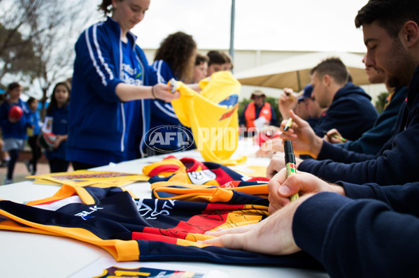 Adelaide 2016 - Toyota Tree Day - 458417