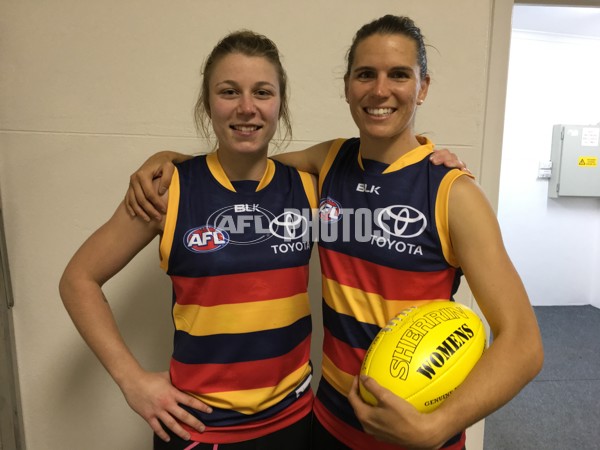 Adelaide 2016 - Chelsea Randall and Kellie Gibson - 458349