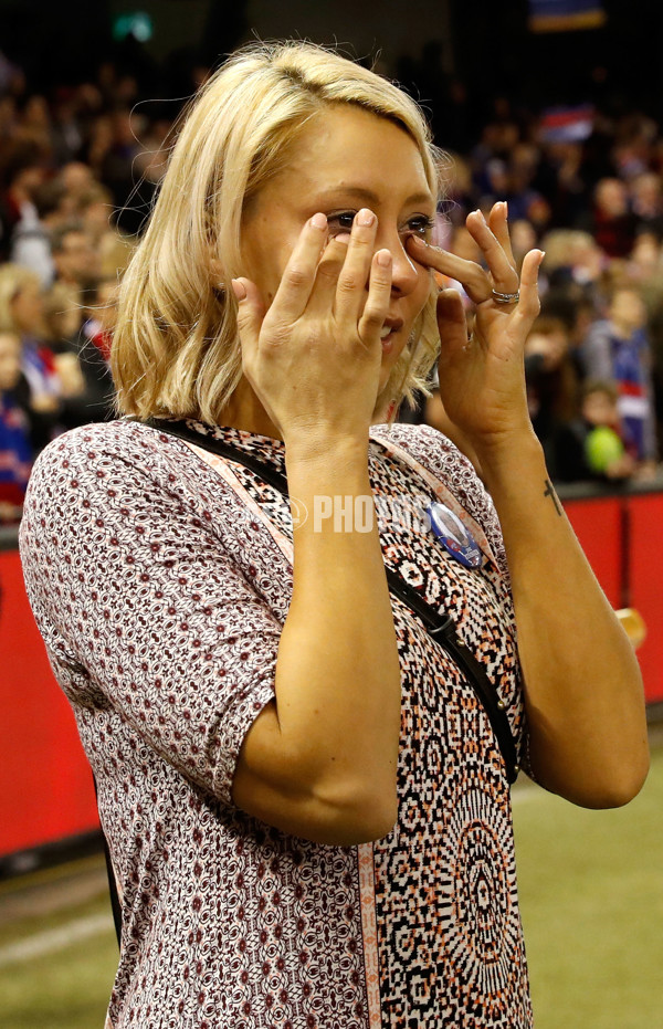 AFL 2016 Rd 22 - Essendon v Western Bulldogs - 465198