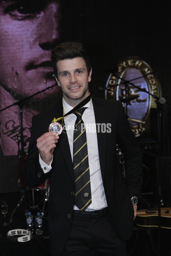 2016 Jack Dyer Medal - 469267