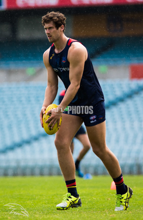 Adelaide 2016 - Training, Sept 12 - 471029