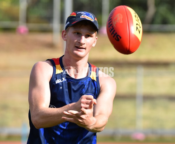 Adelaide 2016 1-4 year players return - 478955