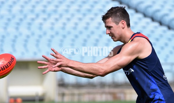 Adelaide 2016 Draftees' first training - 480168