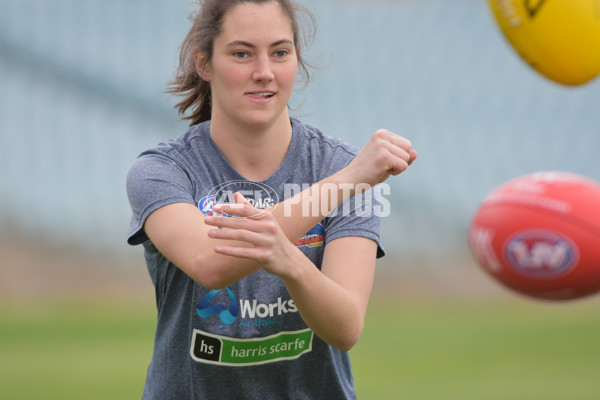 Adelaide 2016 - AFLW Training, November 21 - 480445
