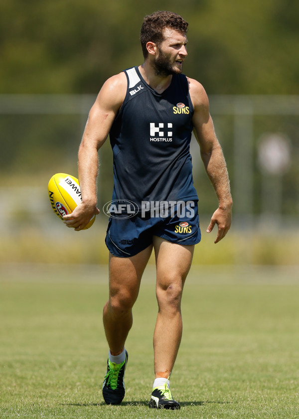 AFL 2016 Training - Gold Coast Suns 051216 - 480809