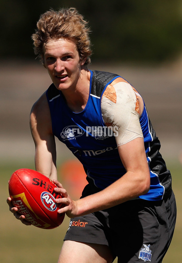 AFL 2016 Training - North Melbourne 121216 - 481340