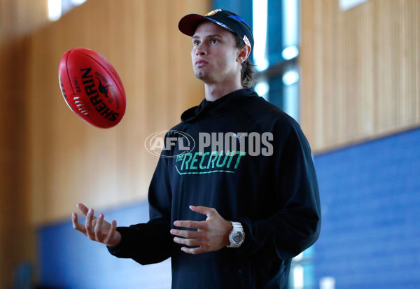 AFL 2016 Training - Brisbane Lions Training Camp 151216 - 481735