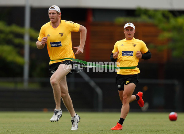 AFL 2017 Training - Hawthorn 200117 - 483636