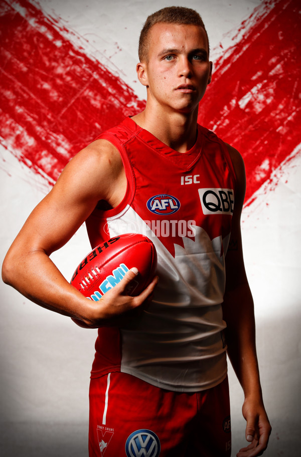 AFL 2017 Portraits - Sydney Swans - 486516