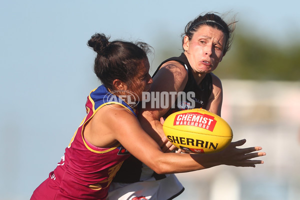 AFLW 2017 Rd 03 - Brisbane v Collingwood - 487679