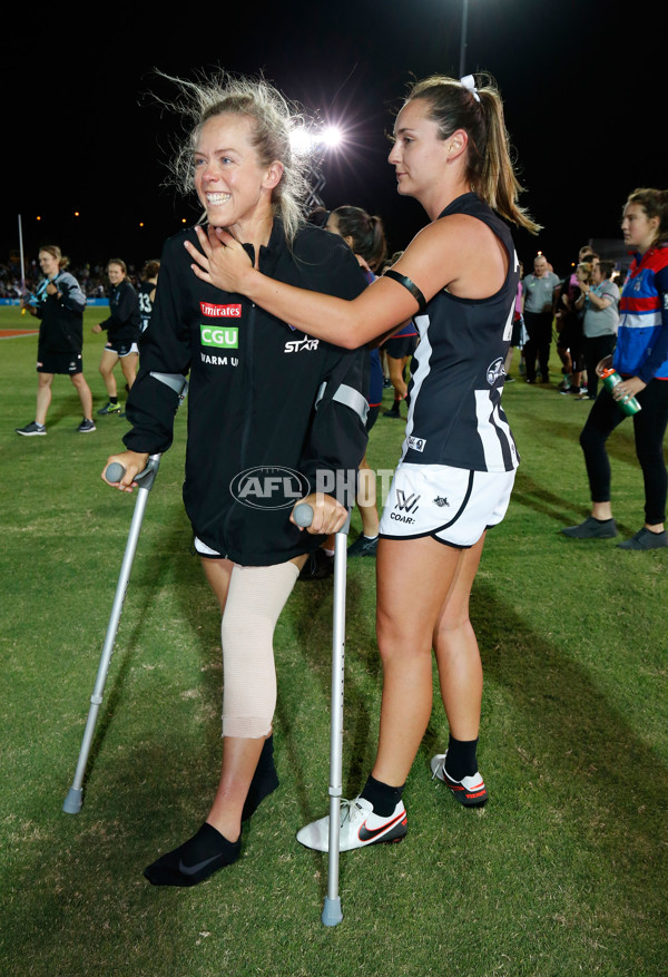 AFLW 2017 Rd 04 - Western Bulldogs v Collingwood - 489340