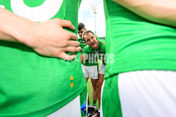 AFL 2017 Virgin IRS Series - Australia v Ireland - 560608