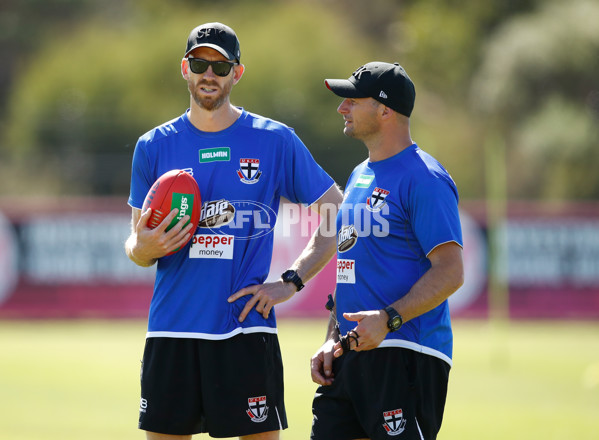 AFL 2017 Training - St Kilda 151217 - 563963