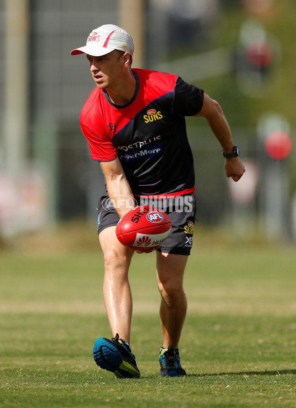 AFL 2018 Training - Gold Coast 131218 - 642125