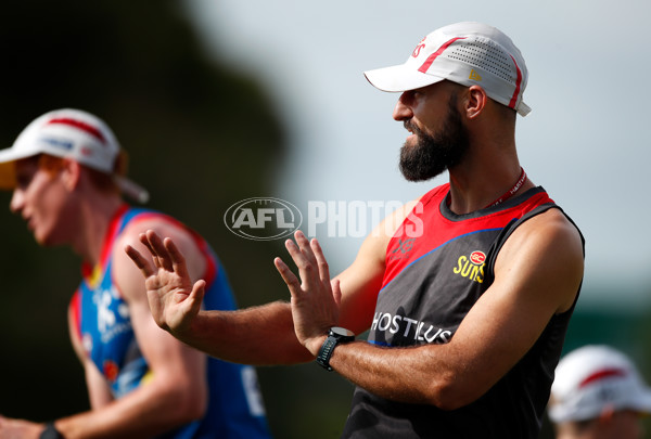 AFL 2018 Training - Gold Coast 131218 - 642248