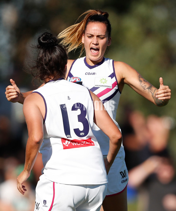 AFLW 2017 Rd 07 - Melbourne v Fremantle - 492976
