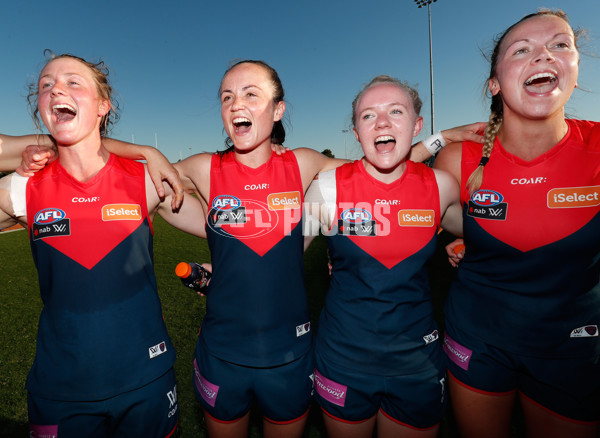 AFLW 2017 Rd 07 - Melbourne v Fremantle - 493010