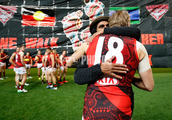 AFL 2017 Round 10 - Richmond v Essendon - 515456