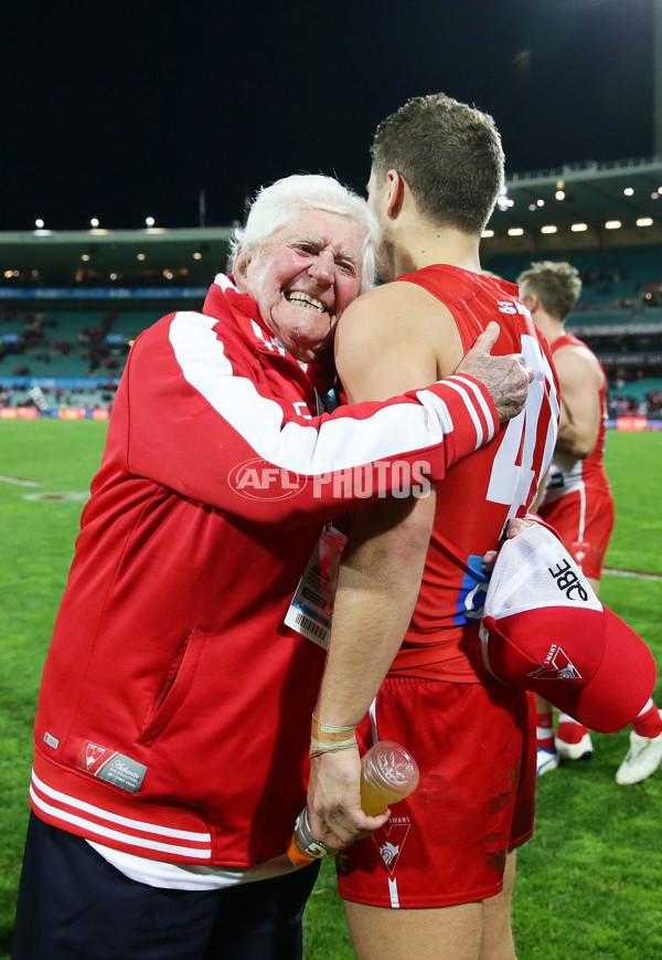 AFL 2017 Round 16 - Sydney v Gold Coast - 528640