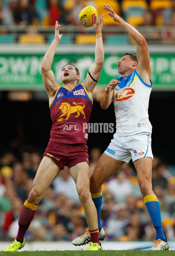 AFL 2017 Round 21 - Brisbane v Gold Coast - 540774