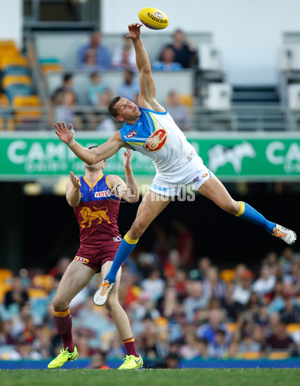 AFL 2017 Round 21 - Brisbane v Gold Coast - 540820