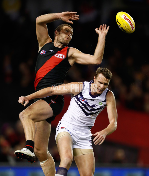 AFL 2017 Round 23 - Essendon v Fremantle - 546294