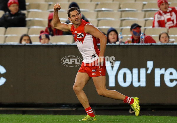 AFL 2019 Round 22 - Melbourne v Sydney - 705775