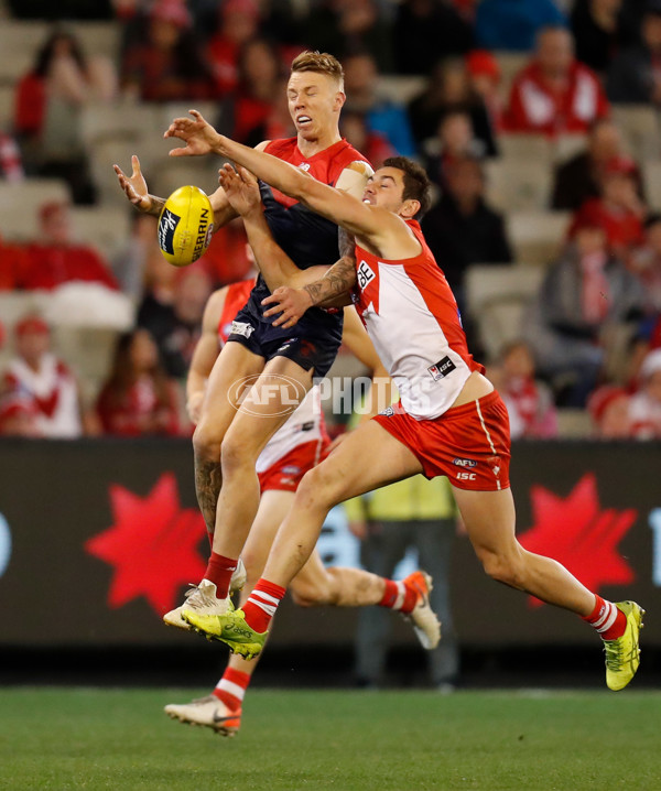 AFL 2019 Round 22 - Melbourne v Sydney - 705798