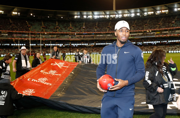 AFL 2019 Round 23 - Collingwood v Essendon - 708024
