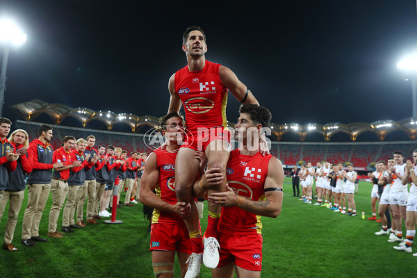 AFL 2019 Round 23 - Gold Coast v GWS - 709207