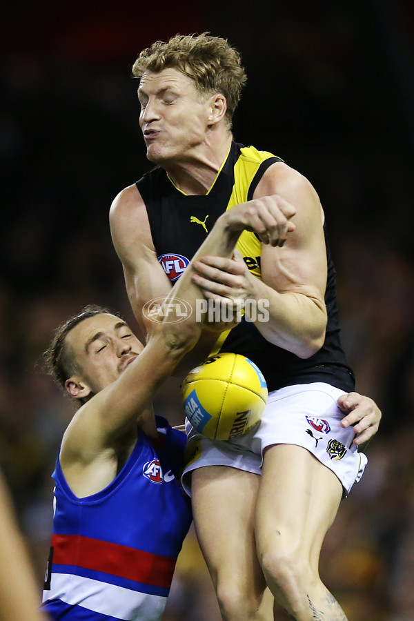 AFL 2019 Round 07 - Western Bulldogs v Richmond - 670635