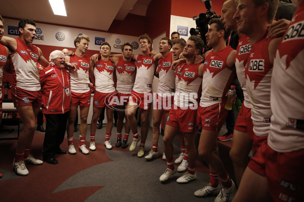 AFL 2019 Round 08 - Sydney v Essendon - 672079