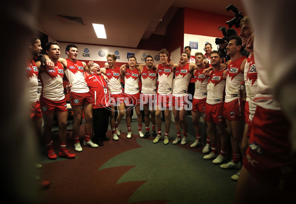 AFL 2019 Round 08 - Sydney v Essendon - 672087