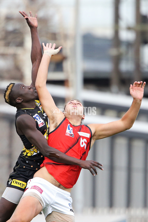 VFL 2019 Round 08 - Richmond v Essendon - 677435