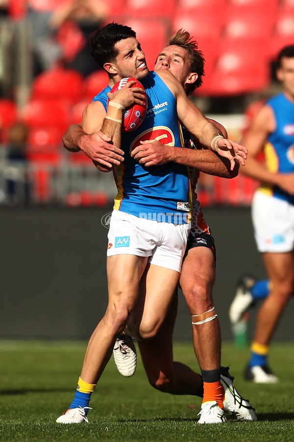 AFL 2019 Round 11 - GWS v Gold Coast - 680436