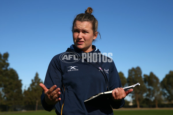 AFLW 2019 U16 - Vic Metro v NSW/ACT Rams - A-29872918